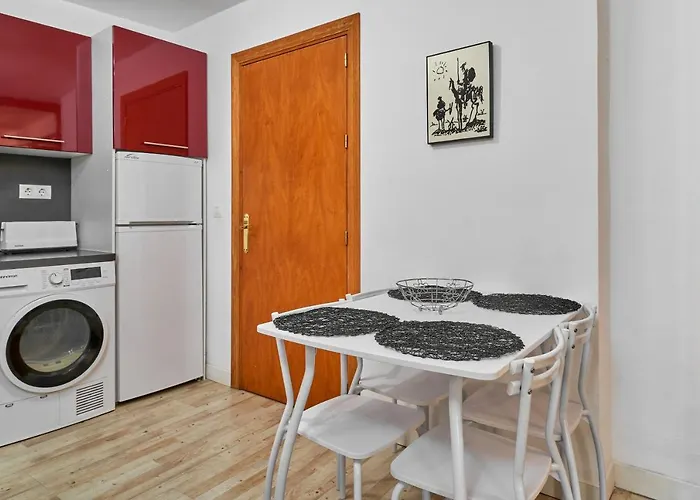 Apartment 250 M From The Beach