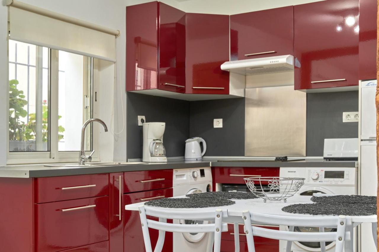 Appartement 250 M From The